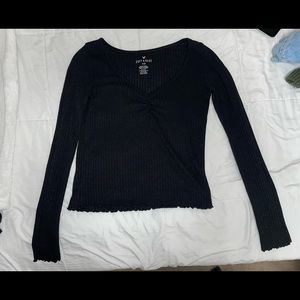 American eagle black long sleeve